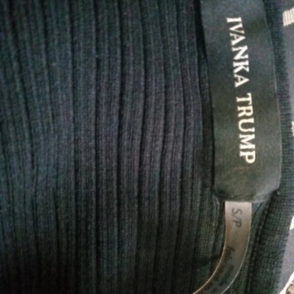 Ivanka Trump Black Ribbed Women's Shirt Golden Zipper Mid Sleeve Woman Formal - Picture 2 of 6